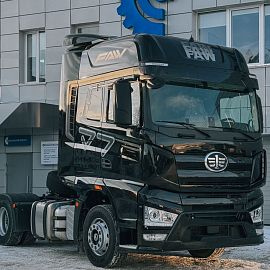 FAW J7