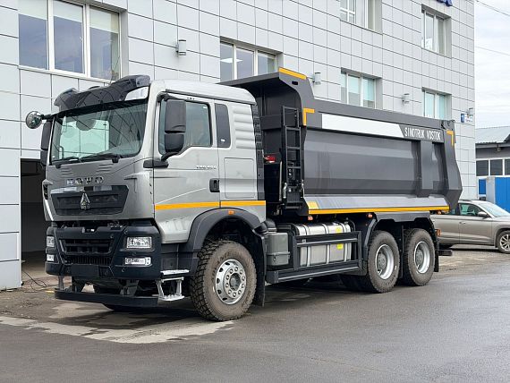 Самосвал HOWO TX 6x4