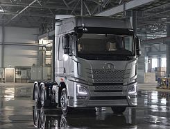 СЕДЕЛЬНЫЙ ТЯГАЧ FAW ORYX 6х4