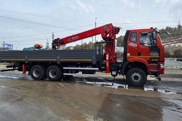 Бортовой автомобиль FAW c КМУ двигатель 460 л.с.
